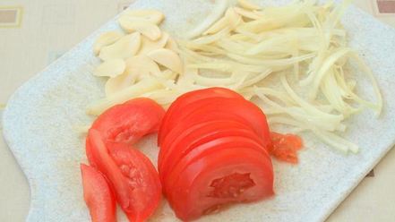 Рецепт филе индейки запеченное с помидорами