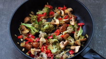 Рецепт филе куриного с брокколи и болгарским перцем