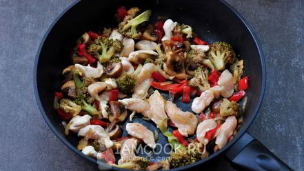 Рецепт филе куриного с брокколи и болгарским перцем