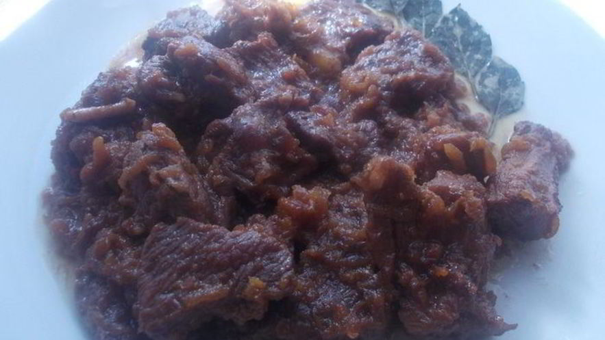 Рецепт фруктовой говядины в винном маринаде