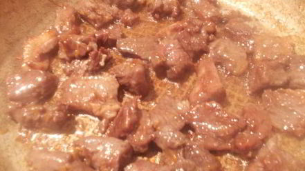 Рецепт фруктовой говядины в винном маринаде