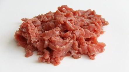 Рецепт говядины с огурцами и квиноа