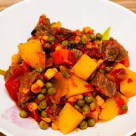 Рецепт Говядины с овощами в мультиварке