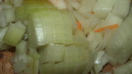 Рецепт говядины с солеными огурцами в томатном соусе