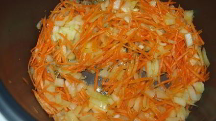 Рецепт говядины с солеными огурцами в томатном соусе