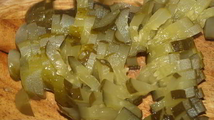 Рецепт говядины с солеными огурцами в томатном соусе