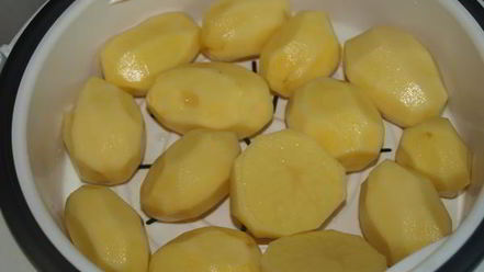 Рецепт говядины с солеными огурцами в томатном соусе