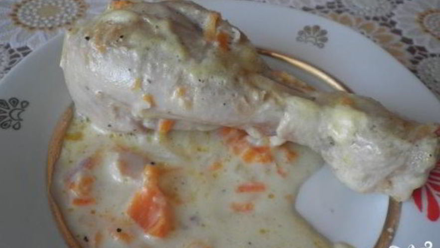 Рецепт куриных ножек в сырном соусе