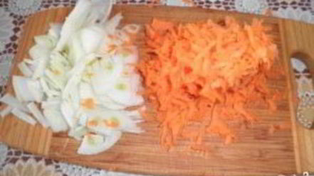 Рецепт куриных ножек в сырном соусе