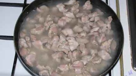 Рецепт куриных желудочков с овощами