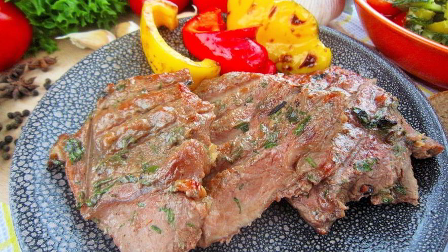 Рецепт пряной говядины на углях