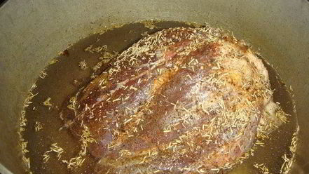 Рецепт рульки с картофелем по-царски