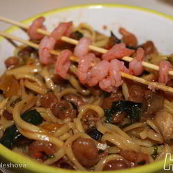 Рецепт Острой лапши с креветками и овощами