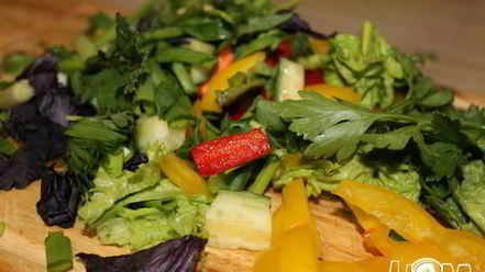 Рецепт острой лапши с креветками и овощами