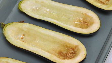 Рецепт баклажанов, фаршированных мясом