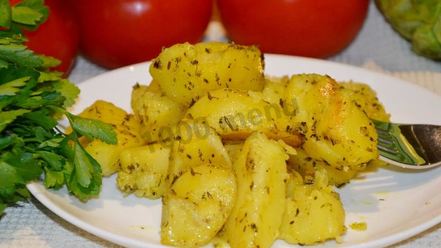 Рецепт картошки запеченной с ароматными травами