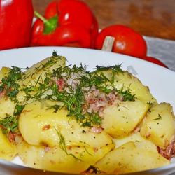 Рецепт Картошки запеченной с сальтисоном в духовке