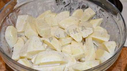 Рецепт картошки запеченной с сальтисоном в духовке