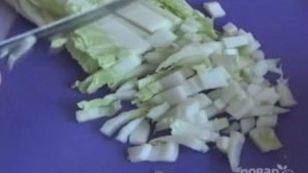 Рецепт пекинской капусты с курицей и грибами