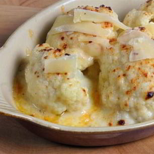 Рецепт Цветной капусты с творогом в горшочках