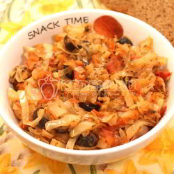 Рецепт Тушеной капусты с помидорами и маслинами