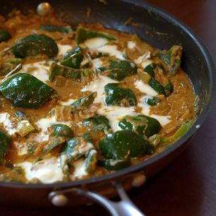 Рецепт Тушеного таркинского перца со специями