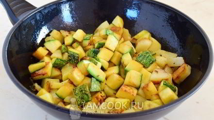 Рецепт тушеных кабачков с картошкой в сливках