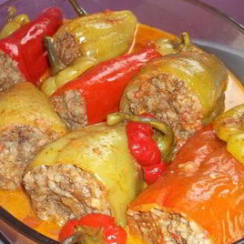 Рецепт Тушеных перцев с фаршем