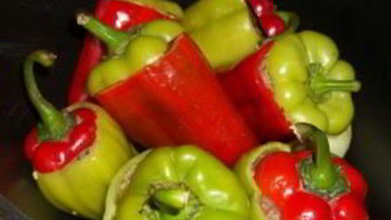 Рецепт тушеных перцев с фаршем