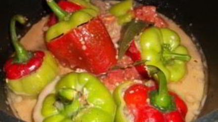 Рецепт тушеных перцев с фаршем