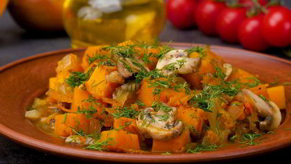 Рецепт Тыквы, тушеной с грибами