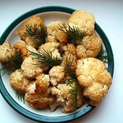 Рецепт Запеченной цветной капусты в лимонном соке с чесноком