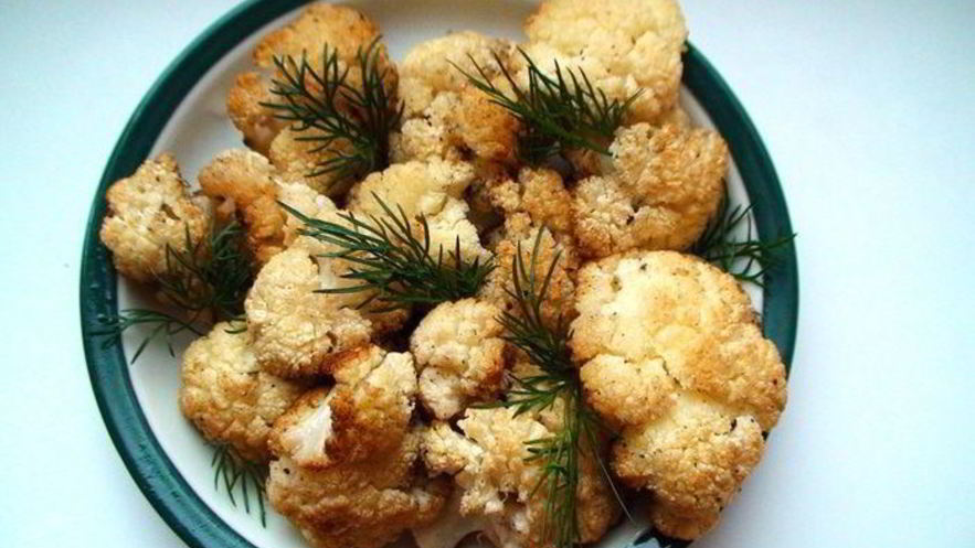 Рецепт запеченной цветной капусты в лимонном соке с чесноком