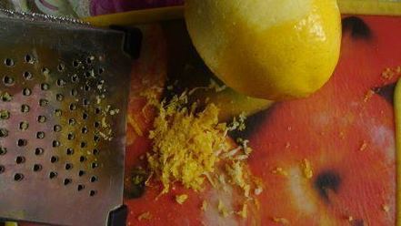 Рецепт запеченной цветной капусты в лимонном соке с чесноком