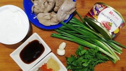 Рецепт гедзы с паштетом из тунца и куриной печенью