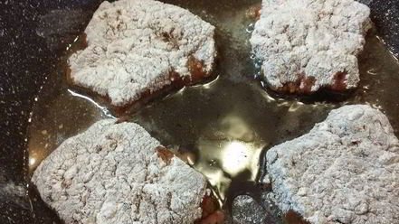 Рецепт говяжьей печени в сметанном соусе