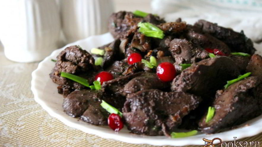 Рецепт куриной печени с луком и грецкими орехами