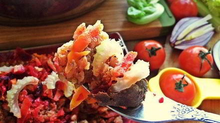 Рецепт куриной печени с овощами и гречкой