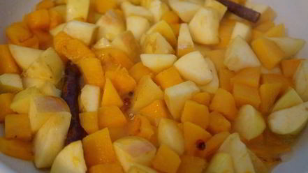 Рецепт куриной печени с тыквой и яблоками