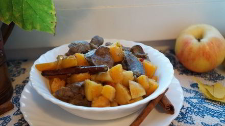 Рецепт куриной печени с тыквой и яблоками