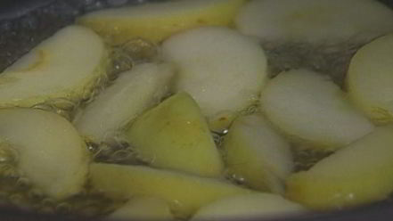 Рецепт куриной печенки с яблоками