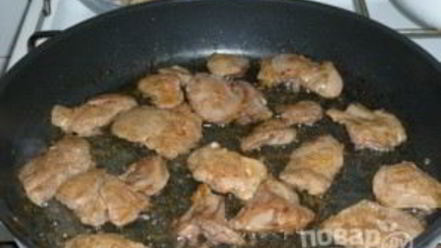 Рецепт печени куриной, жаренной со сметаной