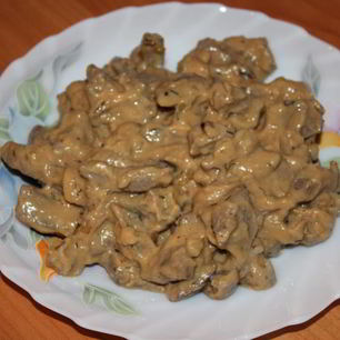 Рецепт Печени по-строгановски в мультиварке