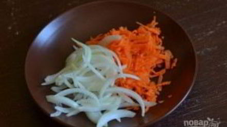 Рецепт печени с солеными огурцами