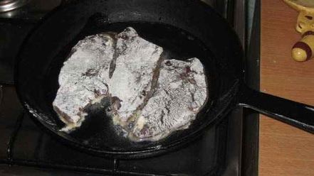 Рецепт печени свинины жареная