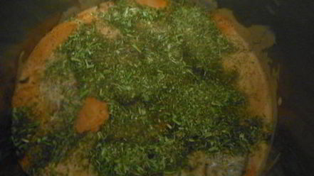 Рецепт печени, тушеной в томатно-сметанном соусе