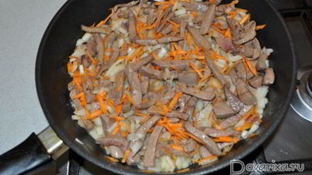 Рецепт печени, тушенной в сливках