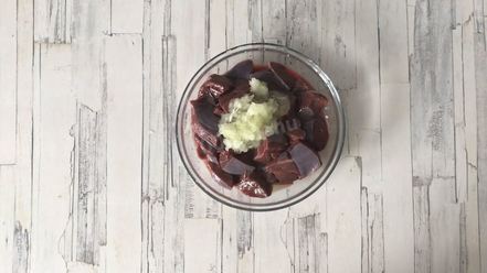 Рецепт печени в сливочном соусе