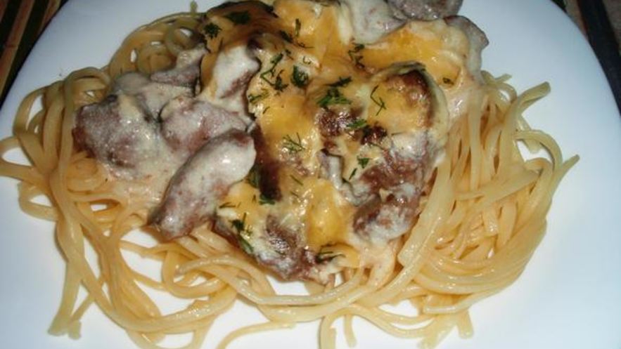 Рецепт печени в сметанном соусе