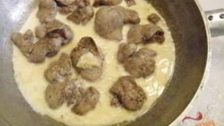 Рецепт печенки под соусом